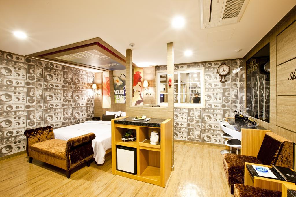 Show Hotel Cheonan Room photo